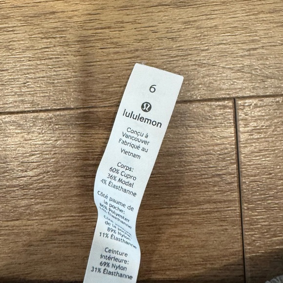 Lululemon Dynamic Days Pant - Picture 3 of 4